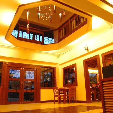 Centro Mactan Suites Lapu-Lapu City Exterior photo